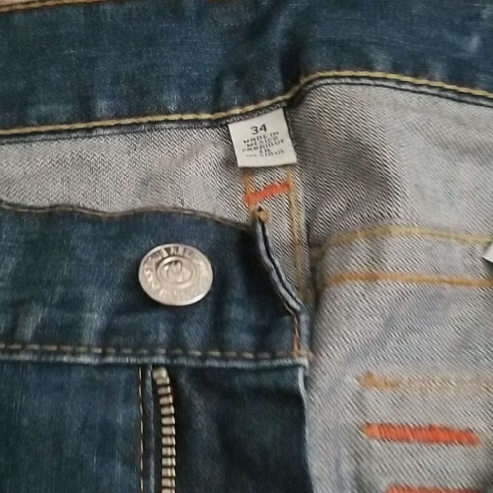 Jeans - Picture 3 of 4